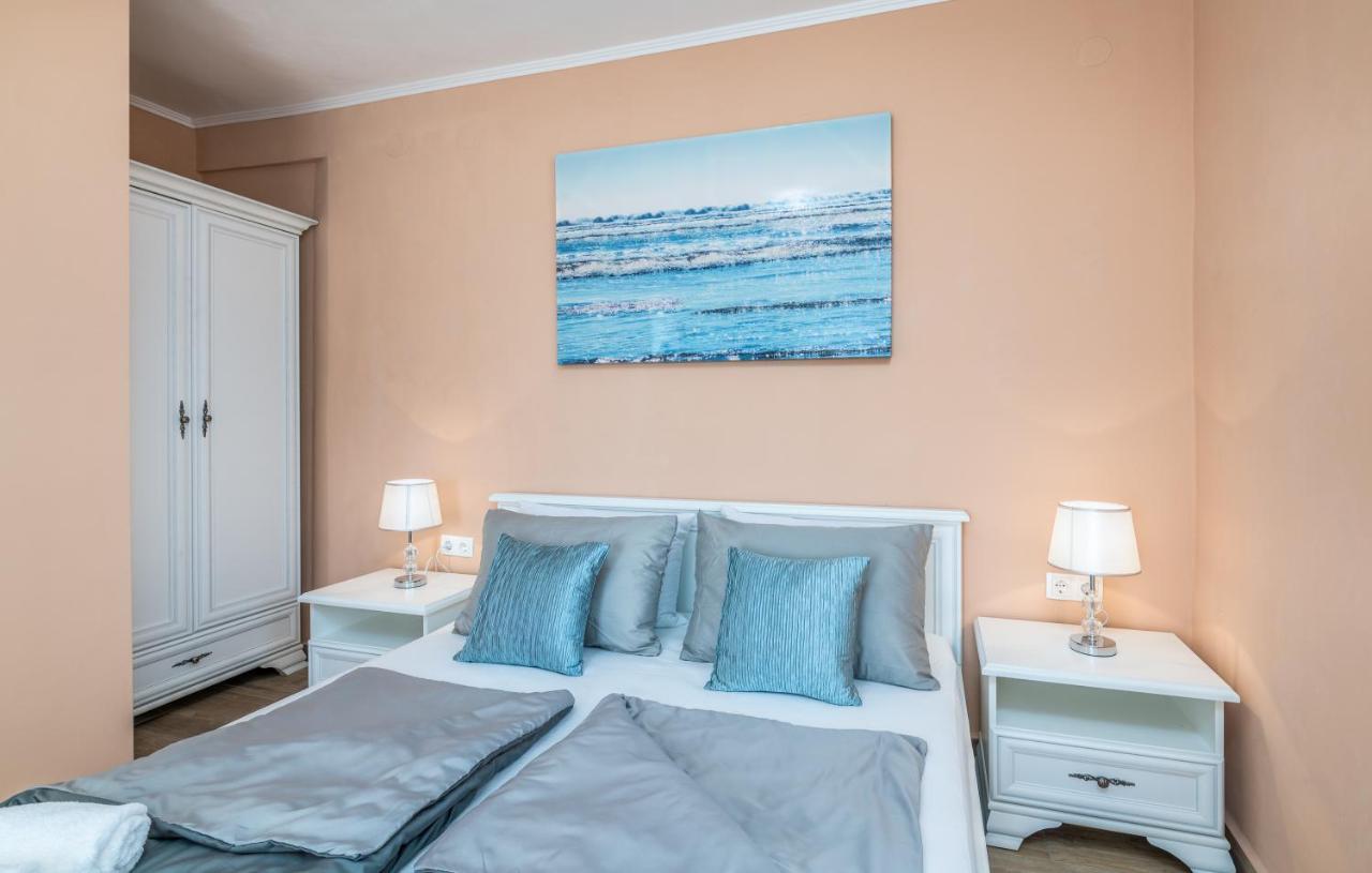 Holiday House Serenity Malinska Bagian luar foto
