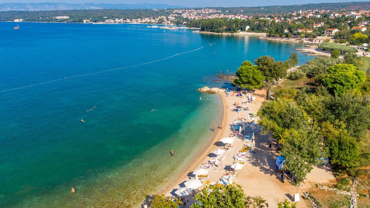 Holiday House Serenity Malinska Bagian luar foto